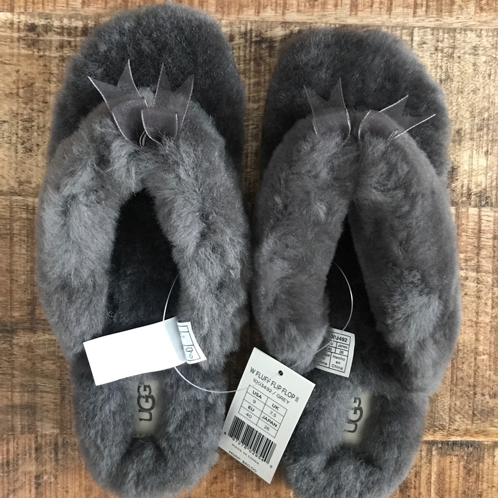 Thong Ugg Slippers (gray)